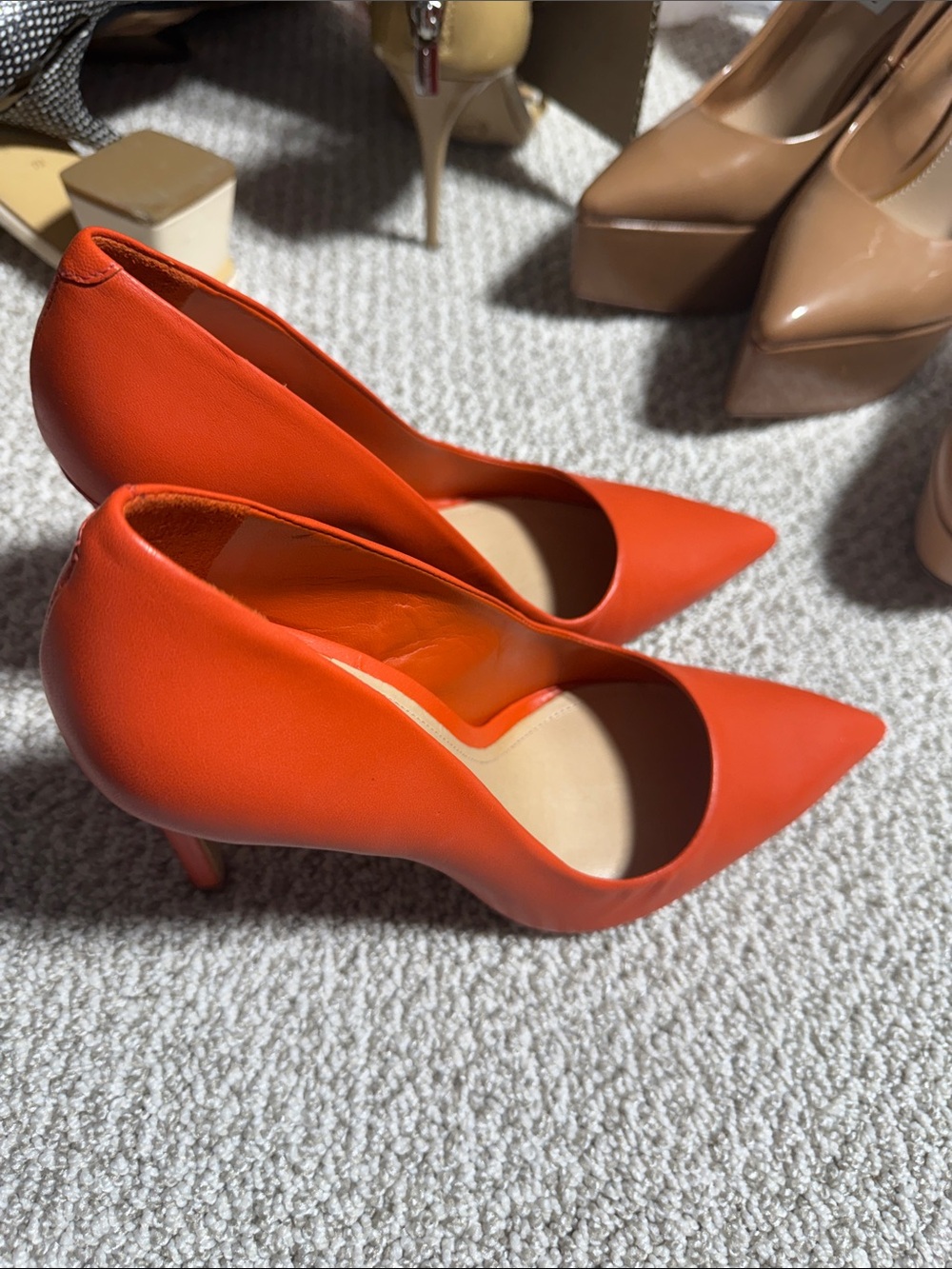 SCHUTZ Orange Pointed-Toe Stiletto Pumps NWOT - Picture 3 of 5